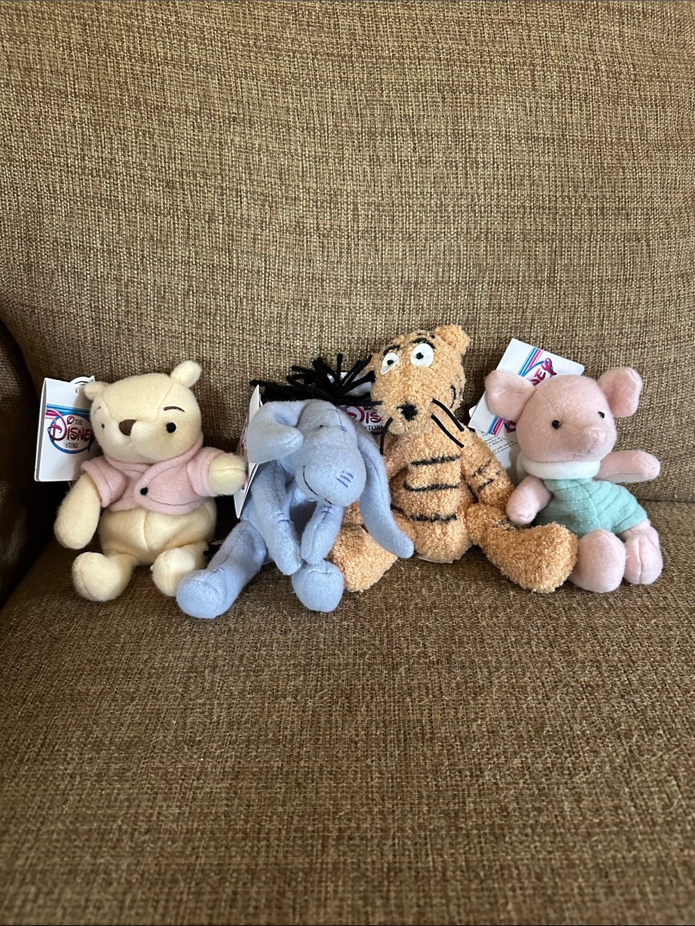 Set of 4 vintage Classic Winnie the Pooh mini bean bags